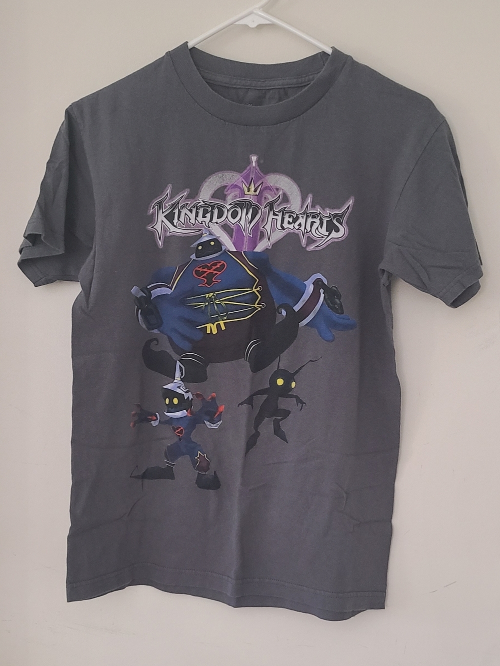 Kingdom Hearts Graphic Tee - Gray - Small